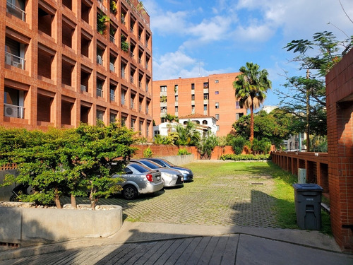 Imagen 26 de 30 de Alquilo Apartamento 80m2 1h/2b/2pe Campo Alegre 1498