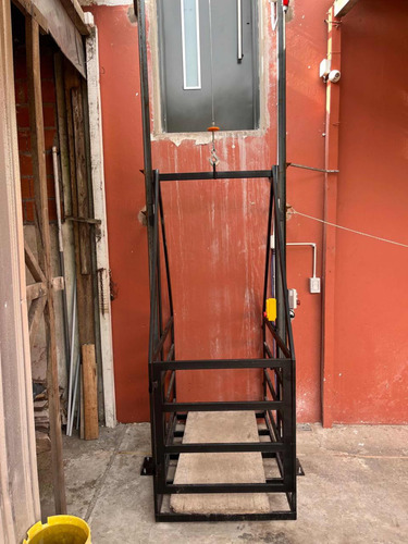 Montacargas- Fabricación Y Colocación