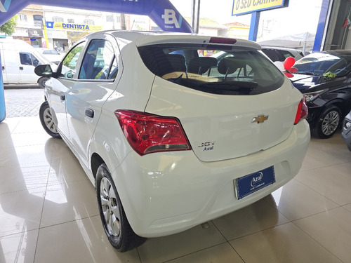 Chevrolet Onix HATCH Joy 1.0 8V Flex 5p Mec.