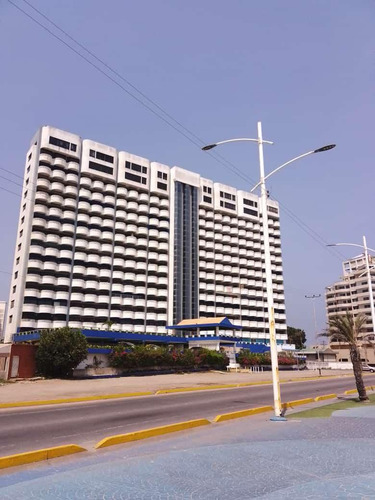Se Vende Apto De 2 Habitaciones De 68 M2 ,lechería, Playa Lido