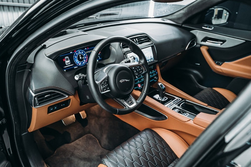 Imagem 7 de 10 de Jaguar F- Pace 5.0 V8 Supercharged - 2020