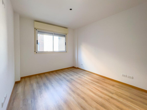 Imagen 19 de 27 de Departamento De 2 Dormitorios A Estrenar Con Balcón, Cocina Separada Y Cochera En Barrio Abasto
