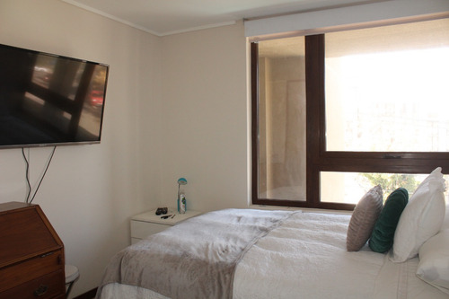 Triplex Con Amplios Espacios Y Modernas Comodidades