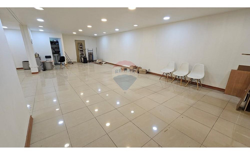 Oficina En La Alameda Disponible Para Arriendo