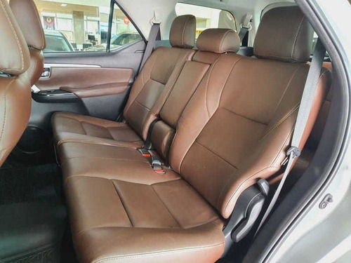 Toyota Hilux Sw4 Sr 2.7 - 7 Lugares