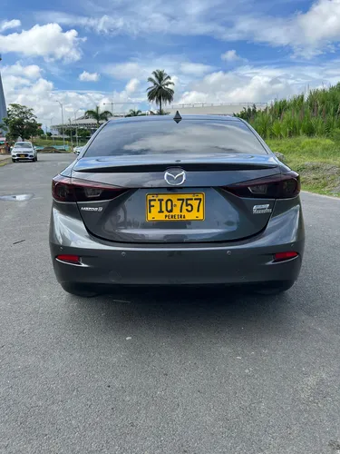 Mazda 3 2.0 Touring At