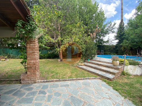 | Venta | Casa-quinta, 2 Dorm, Abasto, La Plata