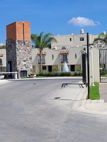 Casa En Venta En Alta California, Tlajomulco De Zúñiga, Jalisco*.