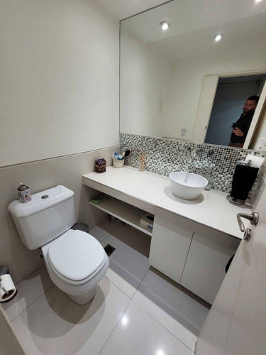 Imagen 5 de 19 de Triplex C/ Coch Y Pileta Climatizada, Impecable! En Venta!