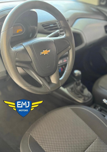 Chevrolet Onix ONIX HATCH Joy 1.0 8V Flex 5p Mec.