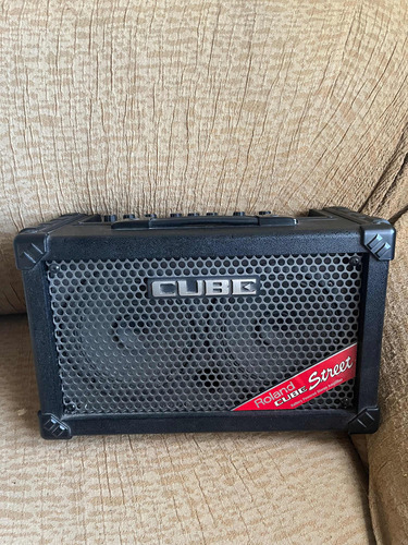 Amplificador Roland Street Cube Dos Canales