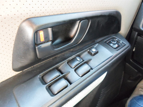 Mitsubishi Pajero Tr4 2.0 4x4 16v 131cv Gasolina 4p Manual