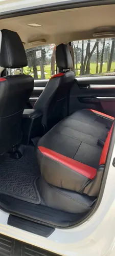 Toyota Hilux 2.4l