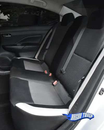 Nissan Versa 1.6 Advance