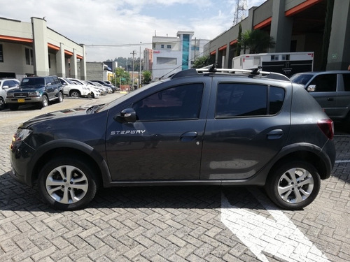 Renault Stepway 2018 1.6 Expression / Zen