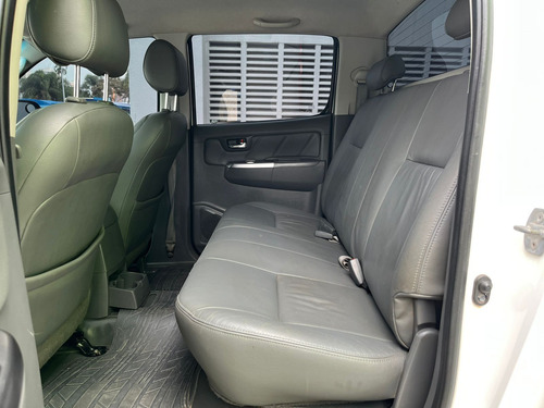 Toyota Picape Cabine Dupla Toyota Hilux Cabine Dupla 2.7 SRV CD 4x4 (Flex) (Aut)