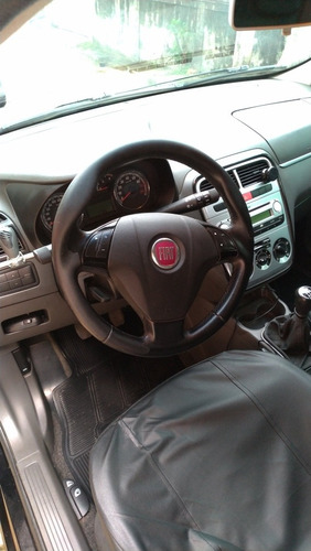 Fiat Punto 1.4 Elx Flex 5p 2010