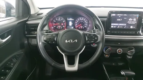 Kia Rio 1.6 EX AUTO