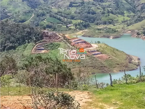 Lote Apto Para Desarrollo Turístico En Venta Guatapé
