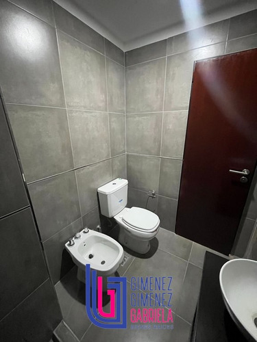 Venta De Departamento Dos Dormitorios Calle 54 E/ 23 Y 24