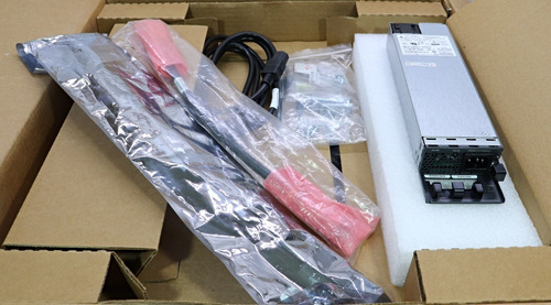 Switch Cisco Ws-c3850-24p Con Modulo 4x1g Nuevo