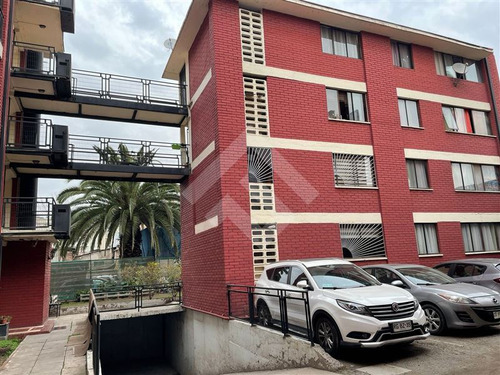 Duplex 2d 1b + Estacionamiento. En Cond. Seg. 24/7