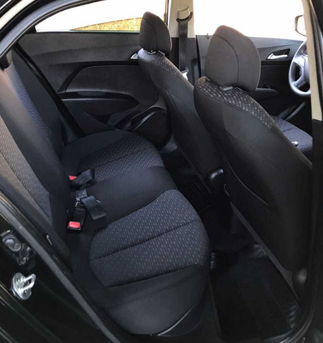 Imagem 5 de 10 de Hyundai Hb20 2017 1.0 Comfort Plus Flex 5p