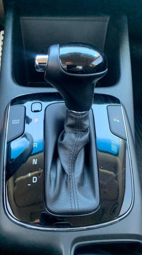 Kia Cerato 2.0 Sx At6 4 P