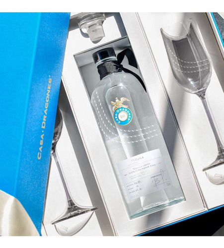 Pack De 4 Tequila Casa Dragones Joven +2 Copas 750 Ml