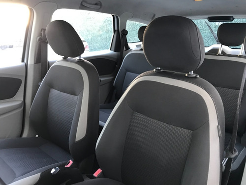 Imagen 16 de 25 de Chevrolet Spin 1.8 Lt C/gnc Año 2014 - Liv Motors