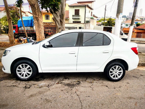 Renault Logan Expression Easy-r 1.6 8v 2016/2017 Automático