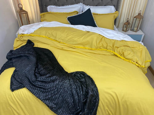 Imagen 4 de 5 de Funda Para Plumón Tipo Duvet Queen Con Borlas Amarillo