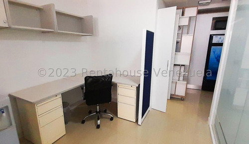 Oficina En Alquiler En Las Mercedes 24-5221 Yf