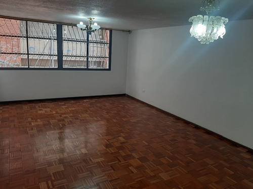 Imagen 9 de 14 de Venta Departamento Elegante, Amplio 4 Dormitorios, Negociabl