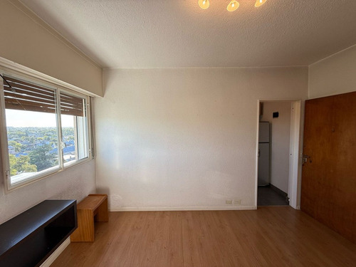 Departamento 3 Ambientes En Venta En Temperley