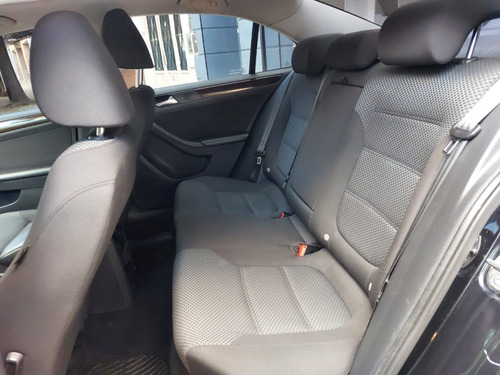 Imagen 11 de 12 de Volkswagen Vento 2.5 Advance Plus Tip L/15 *bareinautos