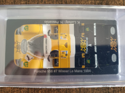 Porsche 956 #7 Winner Le Mans 1984 Spark 1/43 Diecast Amarillo (Usado)