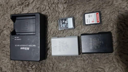 Nikon Dslr D5300 18-55mm + 18-140mm + Sd + 2 Baterias + Case