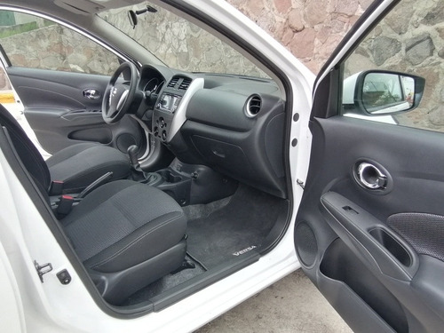 Imagen 8 de 9 de Nissan Versa 2019 1.6 Advance Mt