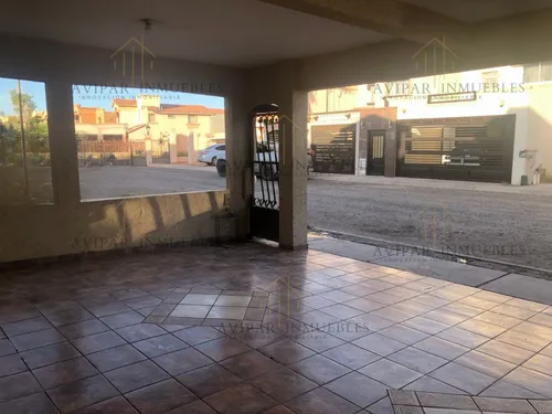 Casa En Venta En Puerta Real Residencial Iii, Hermosillo, Sonora Cgc166