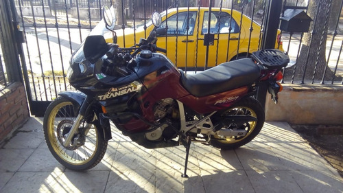 Imagen 2 de 10 de Honda Transalp 600