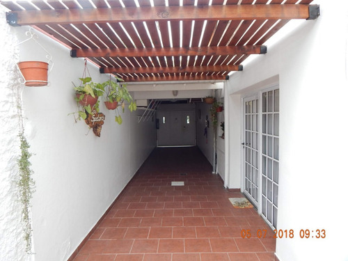 Imagen 9 de 14 de Casa Venta Isidro Casanova