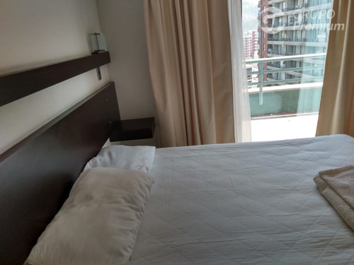 Depto. Arriendo 2d1b En Pedro De Valdivia/ Nueva Providencia