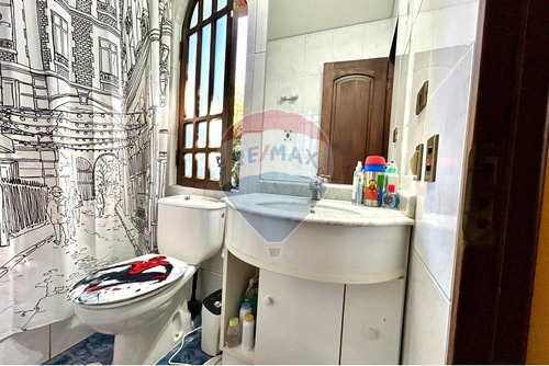 Casa Colonial En Los Trapenses 7d Y 6b