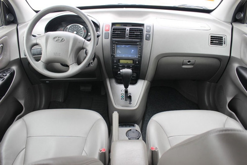 Imagem 10 de 14 de Hyundai Tucson 2.0 Mpfi Gls 16v 143cv 2wd 2017