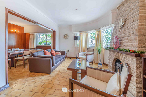 Venta - Casa - 5 Ambientes - Barrio Los Troncos