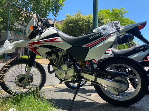 Imagen 20 de 20 de Honda Xr Tornado 250 0km 2022, Lo Mejor De Honda!!