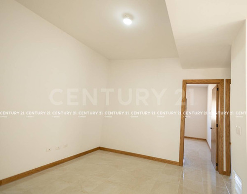 Casa En Venta En Residencial Valdivia Chihuahua Chih.