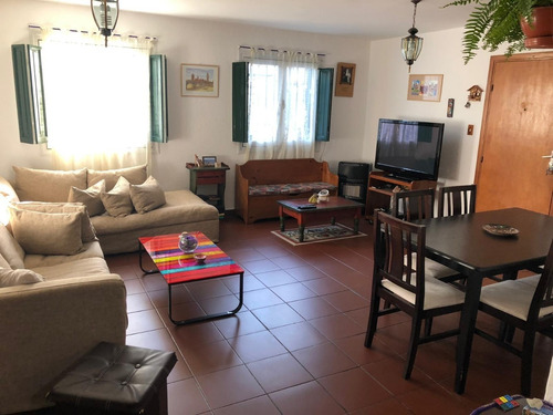 3 Dormitorios Dúplex Con Patio Barrio Sur