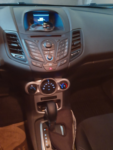 Ford Fiesta Se Powershift
